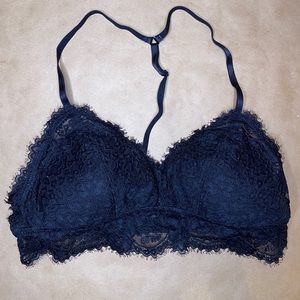 Black American Eagle bra